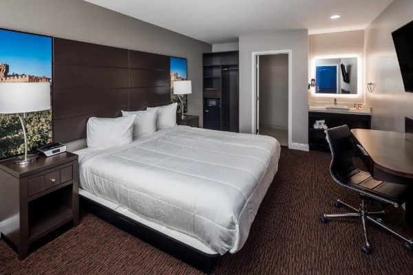 Vallejo Inn image 11