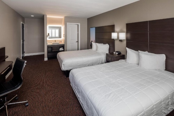 Vallejo Inn image 20