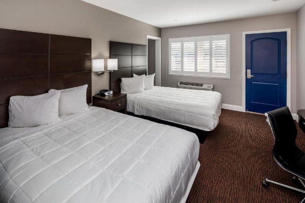 Vallejo Inn image 33