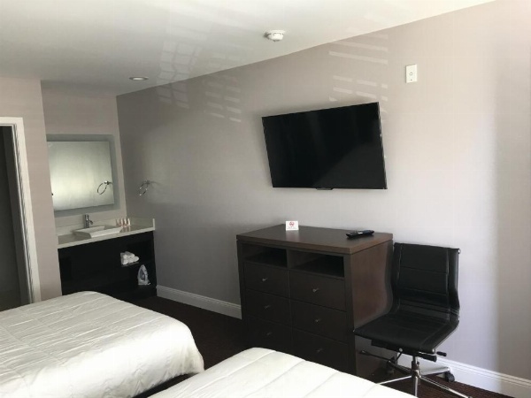 Vallejo Inn image 34