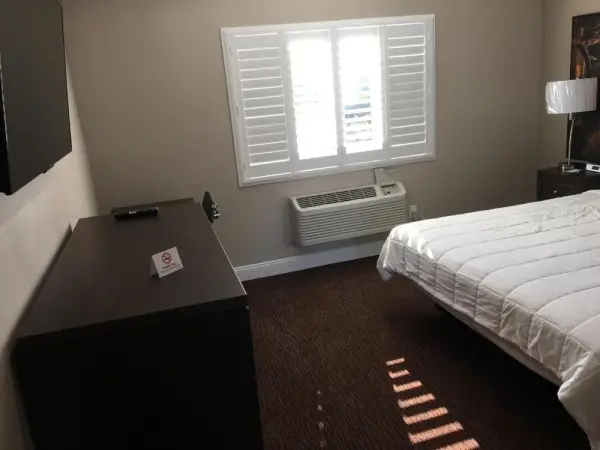 Vallejo Inn 6